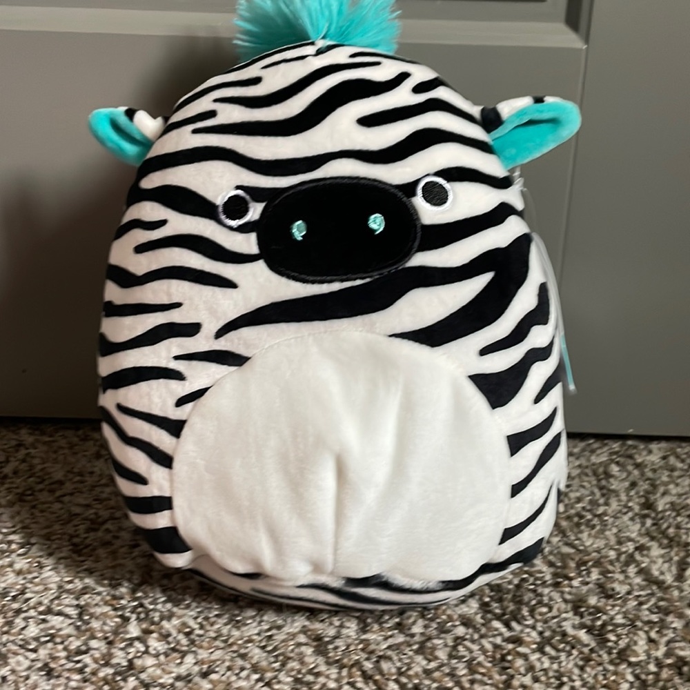 Zeke squishmallow 8 inch